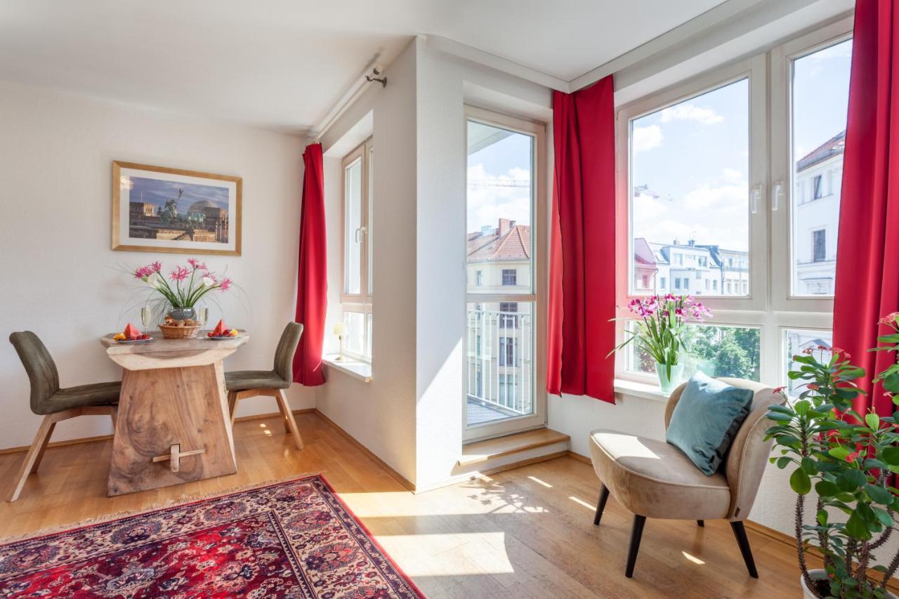 Schoenes Studio In Downtown Mitte Mit Balkon Berlin Zewnętrze zdjęcie