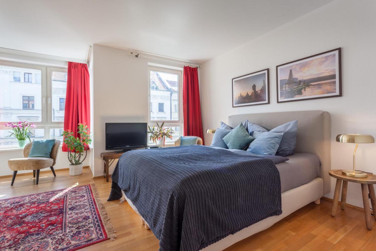 Schoenes Studio In Downtown Mitte Mit Balkon Berlin Zewnętrze zdjęcie